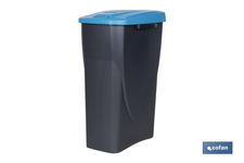 Cubo de basura azul para reciclar materiales de papel y cartón | Tres medidas y