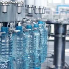 De plástico automática bebiendo agua Mineral de llenado y selladode la máquina