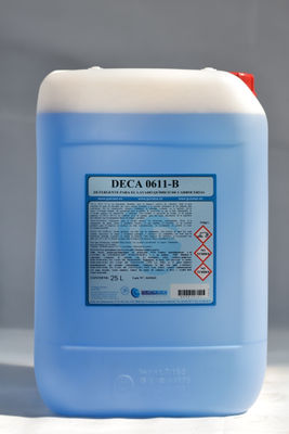 Deca 0611-B. Detergente para el lavado químico de carrocerias.