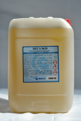 Deca 0620. Detergente enérgico sin fosfatos para el lavado químico carrocerias - Foto 2