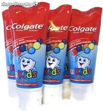 Dentifrice et brosse à dents Colgate pour enfants