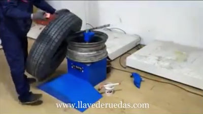 Desmontadora de ruedas de camión neumática - Foto 3