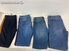 Destockage jeans homme grande marque