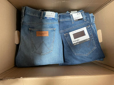 Destockage jeans homme wrangler - Photo 2