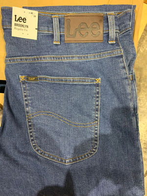 Destockage jeans homme Wrangler/Lee - Photo 2
