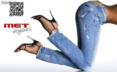Destockage Jeans met in jeans femme et homme a un prix exceptionnel.
