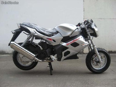 Destokage des leike scooter 125CC!!! au look de moto!! 500 euros!!