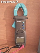 Digital Clamp Meter