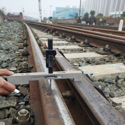 Digital Switch Rail Vertical Wear Gauge Ruler for Turnout Measurement and Inspec - Foto 2