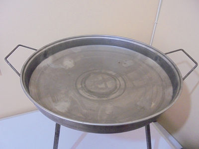 Disco para asado 52 cm en Fierro con Patas desmontables - Foto 2