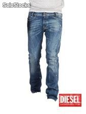 Distributeur de Jeans diesel homme reference: darron 8sv
