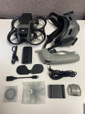 DJI - Avata Pro - View Combo Drone with Motion Controller (Goggles 2 and RC Moti