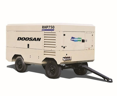 Doosan potencia móvil RHP750 compresor de aire de tornillo movible