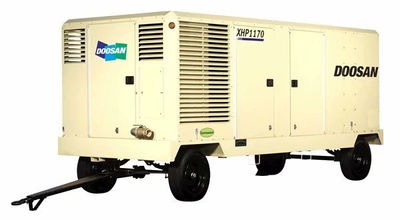 Doosan potencia móvil XHP1170 compresor de aire de tornillo movible