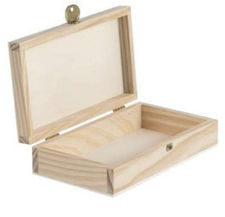 Drewniane pudełko na biżuterię z pokrywką
