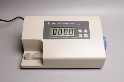 Durómetro Automático para Pastillas MOD FL-YD1