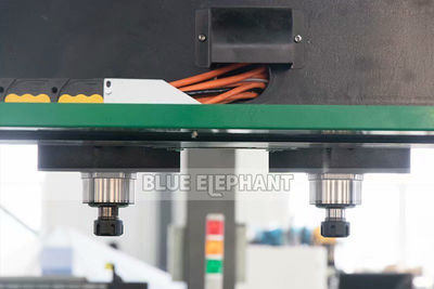 ELECNC-1530 Máquina CNC para carpintería multi-cabezas - Foto 3