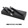 Elegante set de Antonio Miró con bolígrafo de mecanismo