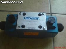 Elektrozawór, zawór, rozdzielacz hydrauliczny Vickers