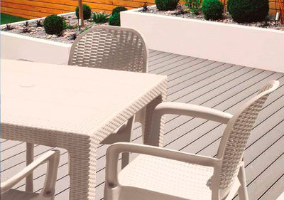 Ensemble de terrasse en rattan 4 chaises avec table 80 x 80 cm - Photo 2