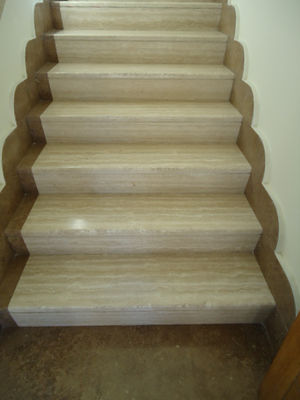 Escalera de marmol o travertino - Foto 2