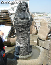 Escultura mujer tallada en granito sin base H120cm