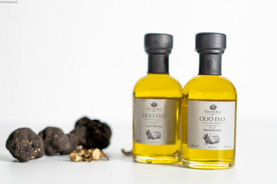 EVO OIL Natives Olivenöl extra mit schwarzem Trüffelgeschmack 250 ml - Foto 3