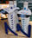 Expositor para dos botellas en aluminio y madera ( azul y plata) - Foto 4