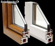 Extrusora para fabricar perfiles de ventanas en PVC u otros.