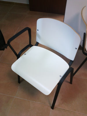 Fabricacion silla colectividad colegios - Foto 2