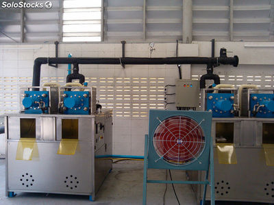 Fabricador de hielo de bloque seco con doble cabezas modelo YGBJ-100-2 - Foto 2
