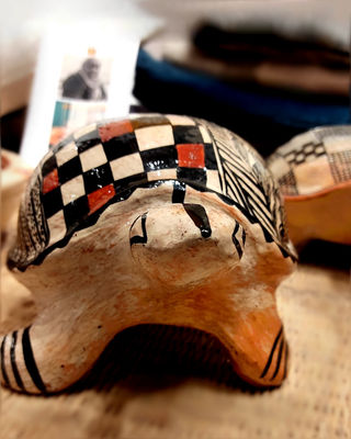 Fatto a mano tartaruga di ceramica: statuina in terracotta berbera - Foto 2