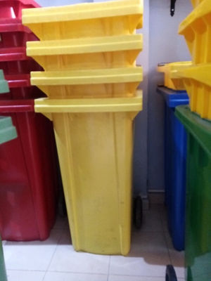 Fournisseurs bac à ordure 120 litres - Photo 2