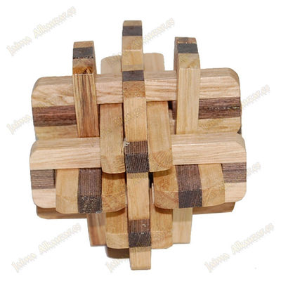 Game cube 2 farben - holz - wit - puzzle - 8 x 8 cm