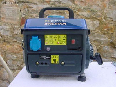 Generador gasolina 2.1c.v. 220v y 12v