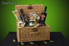 Geschenkset Wein, Scrocchiarelle, Sugo, Pasta - Mediterrane Vielfalt