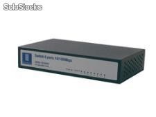 Gigamedia - fes8m switch métal 8 ports 10/100 rackable 10&quot; alimentation interne