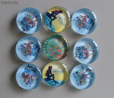 glass magnets