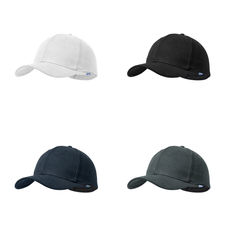 Gorra cerrada de 6 paneles fabricada en algodón peinado y spandex