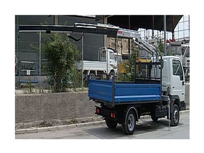 Gruas para camion de 3500 kg muy ligeras sin usar - Foto 3
