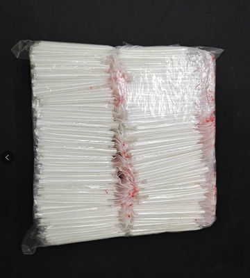 Guantes desechables de plástico PE 2pcs doblados en par para peluquería