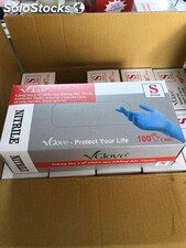 Guanti in nitrile, scatole da 100pz, taglie disponibili S/M/L/XL.