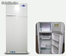 Heladera 12/2 - UNICA CON FREEZER Gas y 220 CA