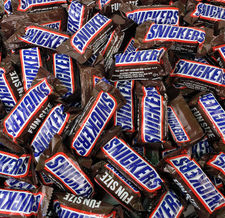 Hot snacks candy sweet Snickers chocolate supplier cheap import food biscuit