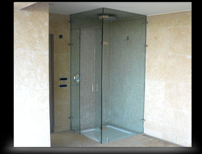 instalacion ventaneria en aluminio fachada flotante divisiones de baño - Foto 2