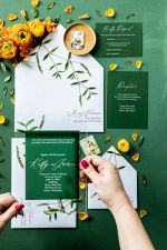 Invitaciones de boda de acrílico o vidrio Enchanted Forest - GL2
