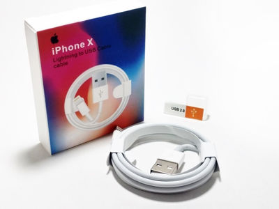 iPhone Lightning Cable - Photo 2