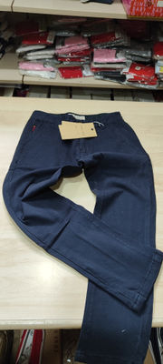 jeans neonati e bimbi a stock - Foto 3