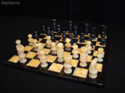 Juego de ajedrez modelo inglés