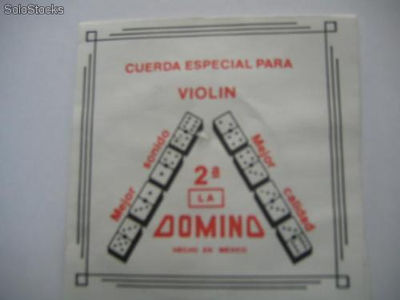 Juego de cuerdas para violín marca domino[1069]